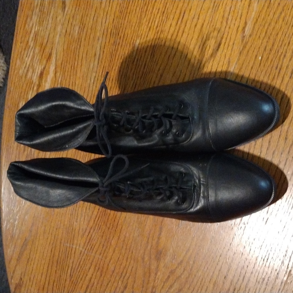 Dolcis Shoes